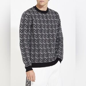 🆕 Fendi Style Black wool Sweater 🆕